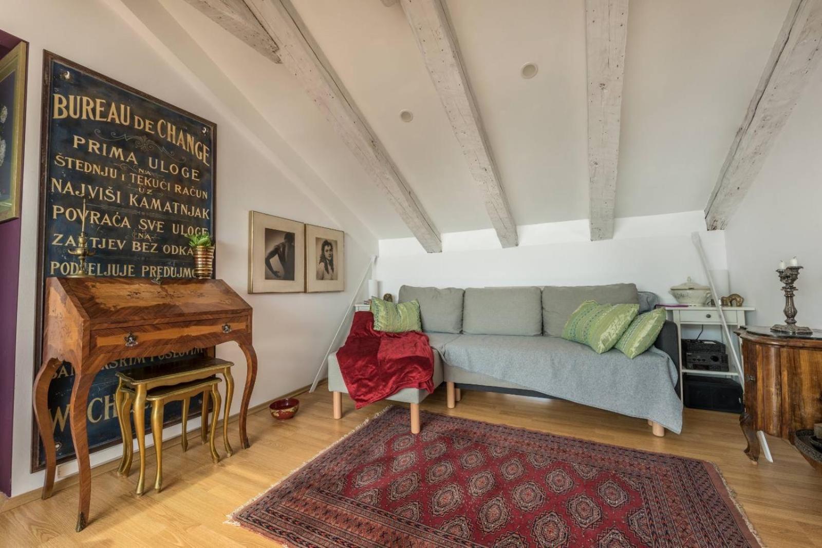 Adriatika Seaside Loft Apartman *